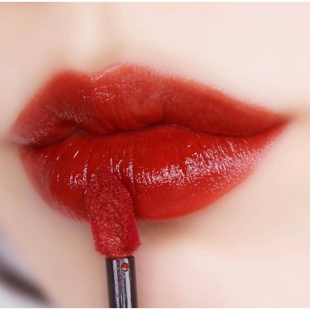 YVES SAINT LAURENT - Son tint YSL Rouge Pur Couture Vinyl Cream Lip Stain