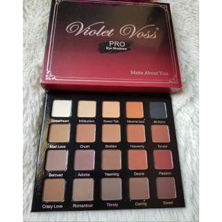 Bảng phấn VIOLET VOSS MATTE ABOUT YOU PRO