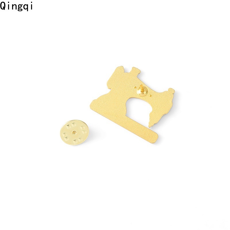 Ghim cài áo Miss Zoe chủ đề may mặc hoạt hình sáng tạo