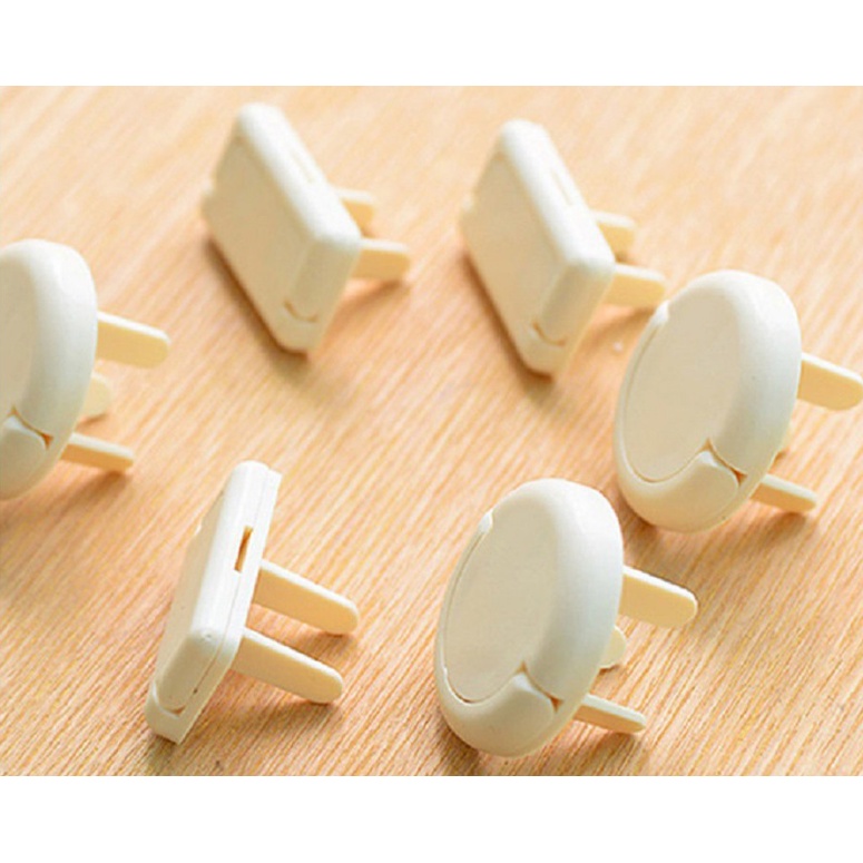 Nút bịt ổ điện bảo vệ an toàn cho bé 2 chấu, 3 chấu