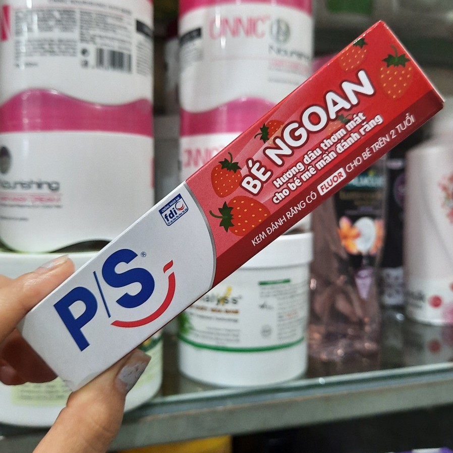 Kem Đánh Răng Trẻ Em P/S - Dâu Trái Cây 35g