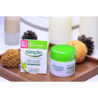 Kem dưỡng Simple Kind To Skin Vital Vitamin Night Cream