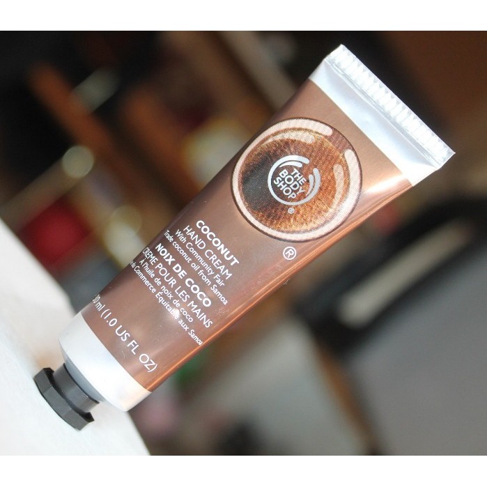 &lt;giá sốc&gt; Kem dưỡng tay dưỡng móng THE BODY SHOP HAND CREAM 30ml