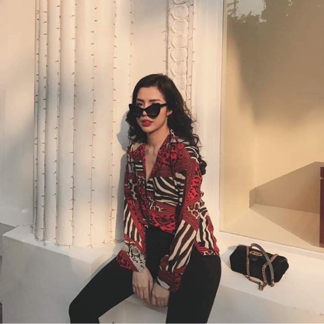 Áo sơ mi hoạ tiết da báo