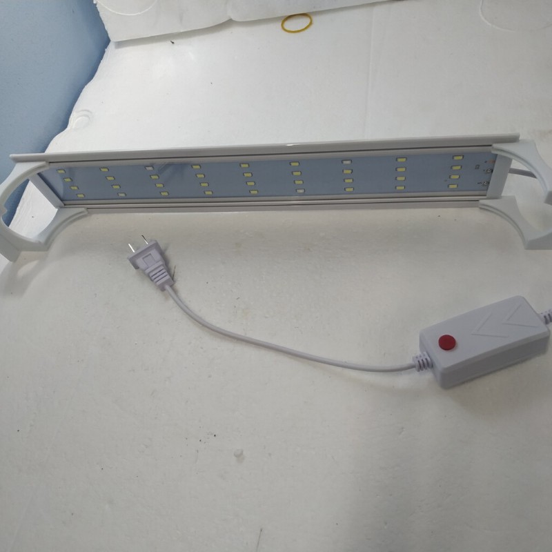 Đèn LED hồ cá 40cm FULL TRẮNG dùng cho hồ cảnh 40cm với 4 dãy đèn phù hợp cho hồ cá , hồ thủy sinh