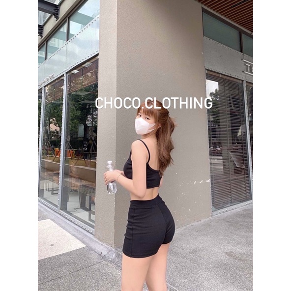 SET ĐỒ TRENDY GỒM ÁO BRA + QUẦN FUNOFF DÁNG NGẮN KHOẺ KHOẮN