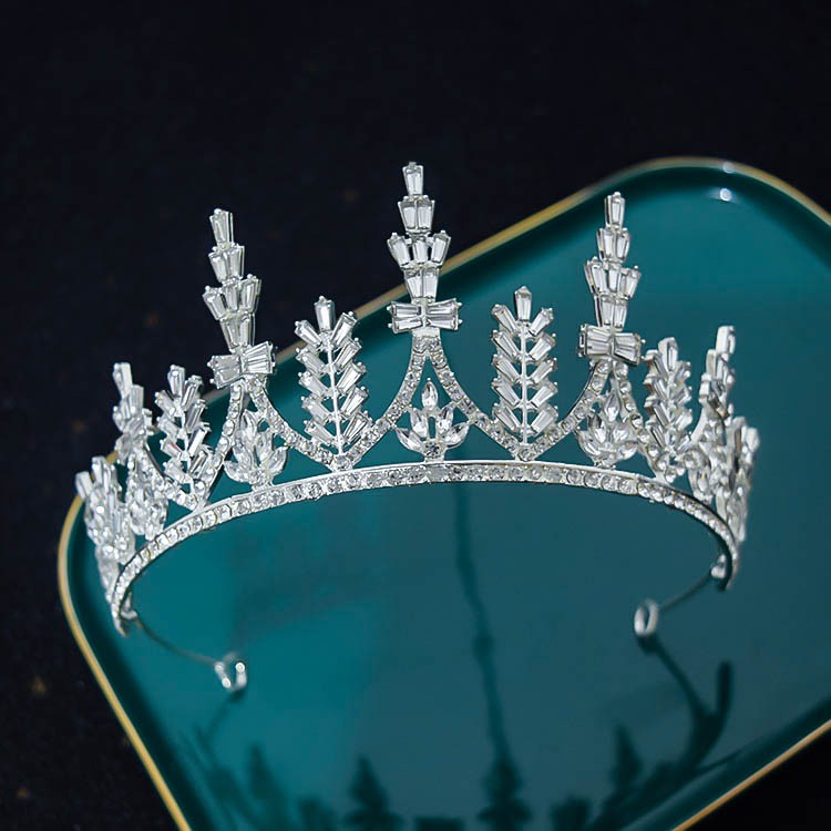 vương miện cô dâu