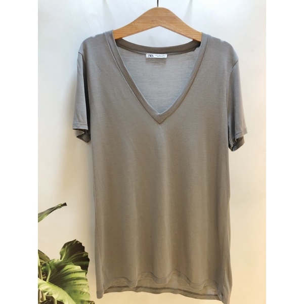 Áo phông cổ tim cho nữ hiệu Zara, Áo thun nữ cổ tim( Hàng đẹp)