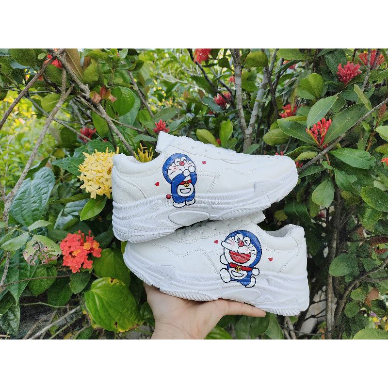 Giày thể thao doraemon