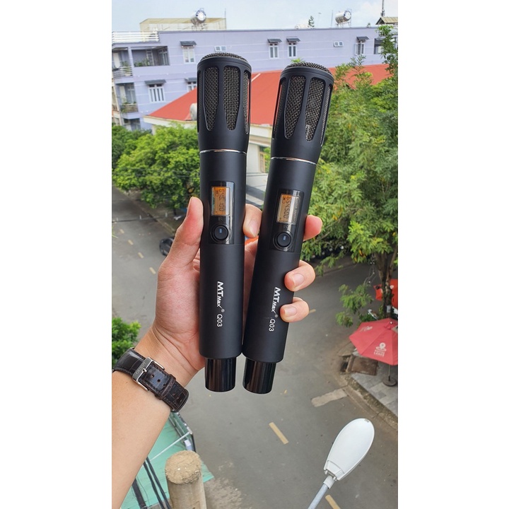 Micro Không Dây MTMAX Q03 2 Micro- mẫu mới độc lạ