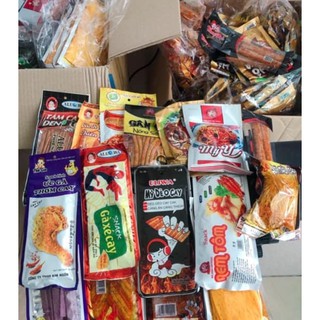 Snack hình nem tôm