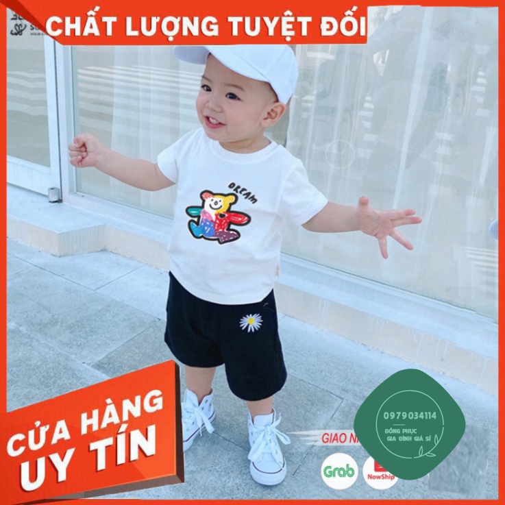 Áo đôi mẹ và bé gia đình 3 4 5 người trai gái đều mặc được - Mẫu gấu Dream GD0050T Áo thun giá sỉ