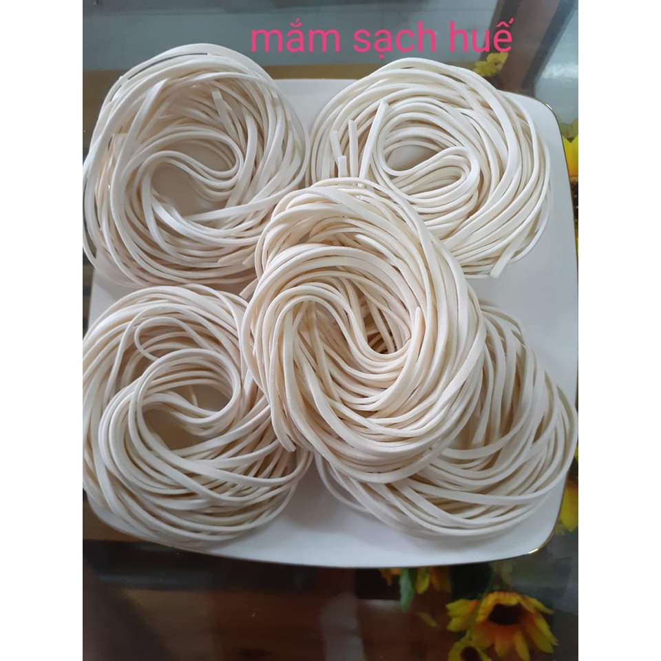 [Mã SKAMLTSM9 giảm 10% đơn 99K] Bánh Canh Khô Huế (Mì Vắt) Loại Đặc Biệt NỬA KG (500GR)