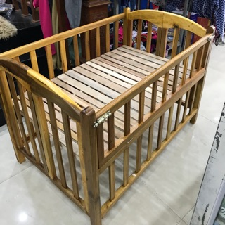 Cũi gỗ cho bé