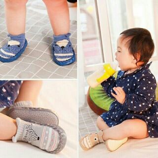 Giày tất tập đi cho bé