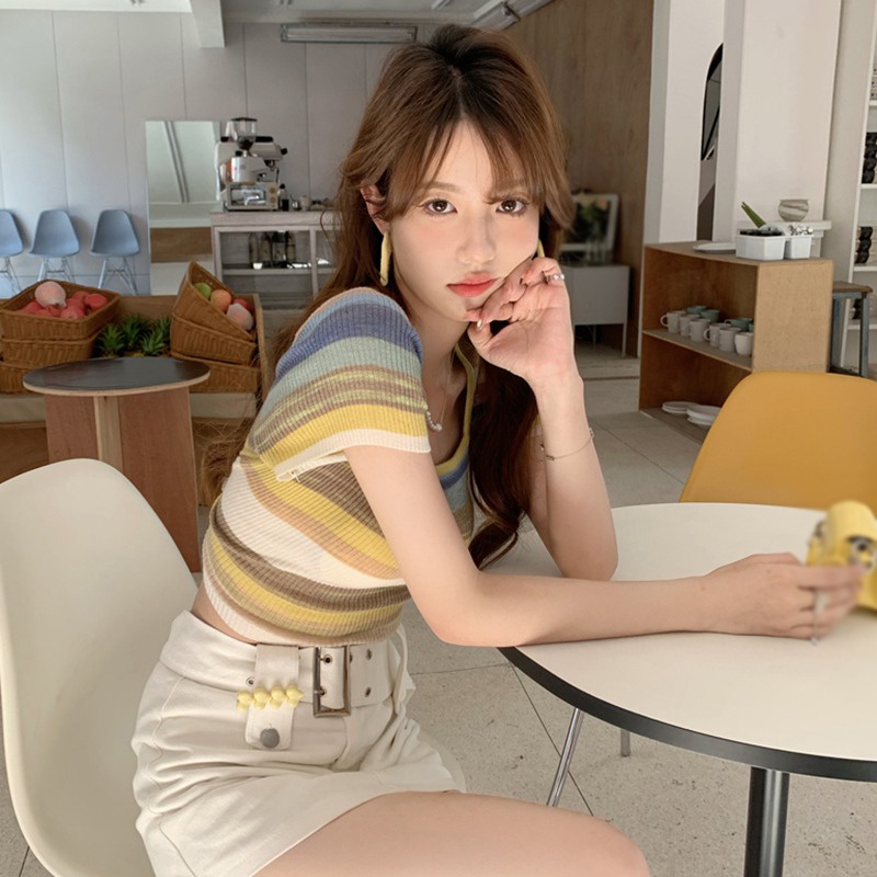 Áo Thun Croptop Dệt Kim Cổ Vuông Tay Ngắn Họa Tiết Kẻ Sọc Nhiều Màu Sắc Thời Trang Cổ Điển Thoáng Khí Cho Nữ