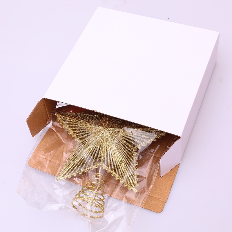 Cây Thông Giáng Sinh Ngôi Sao Năm Cánh Trang Trí Với Bức Xạ Rỗng Ba Chiều Trên Cây.