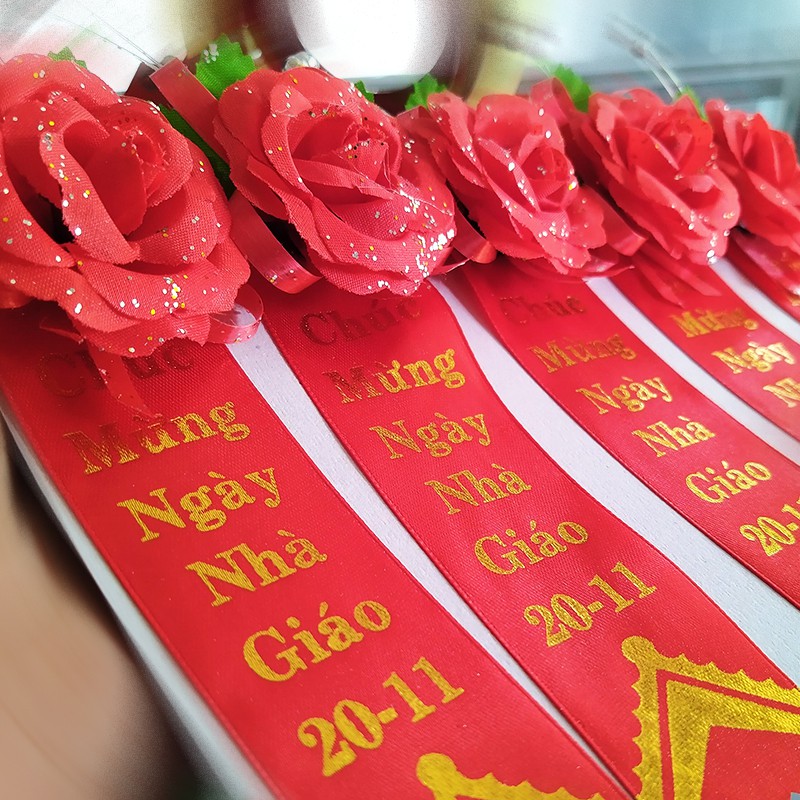 Hoa Vải Cài Áo Cho Thầy Cô Mừng Ngày Nhà Giáo Việt Nam 20-11