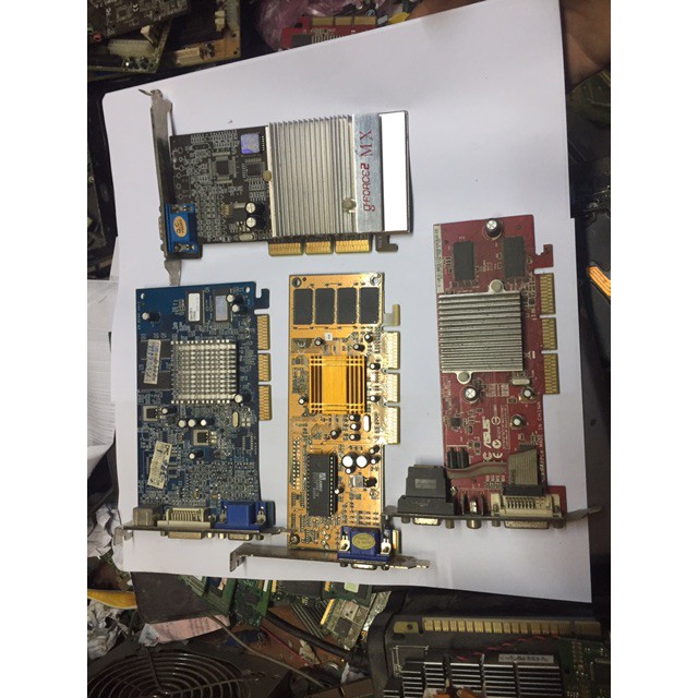 Card màn hình VGA Card khe cắm AGP 4X 16M 32M 64M