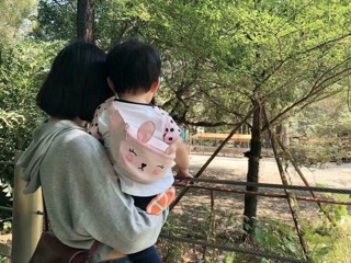 Túi tai thỏ bé gái
