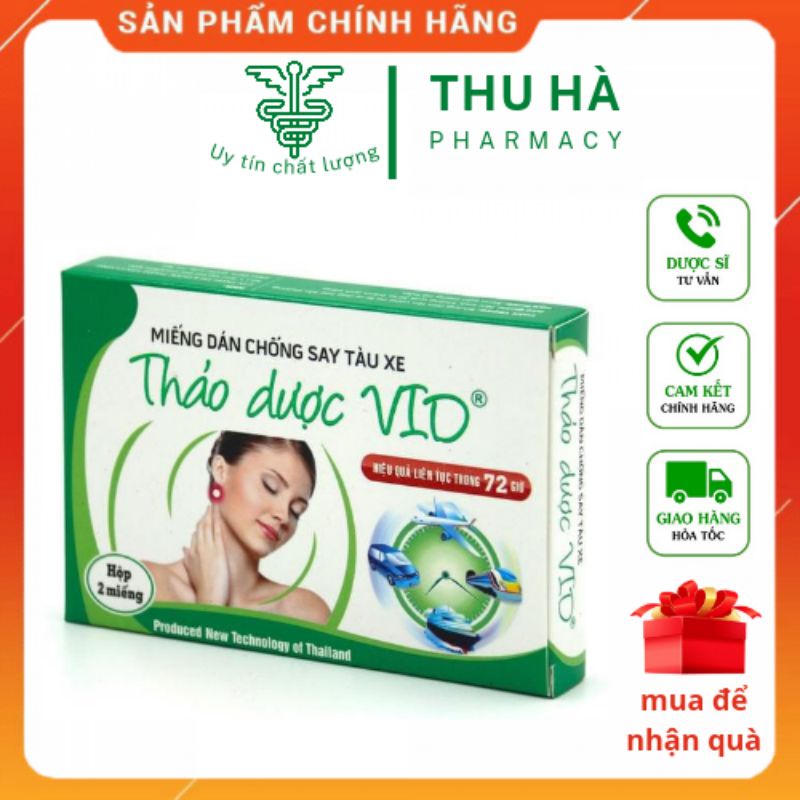 Một miếng dán chống say xe thảo dược VIO , dùng an toàn cho trẻ nhỏ