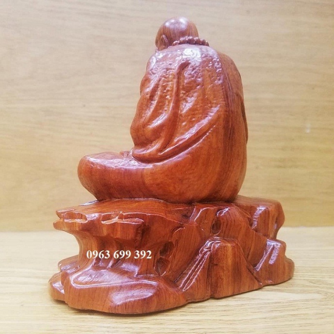 Tượng đạt ma sư tổ ngồi thiền bằng gỗ hương