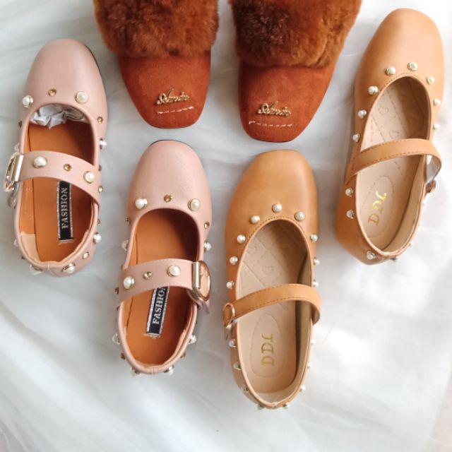 Hài búp bê bé gái