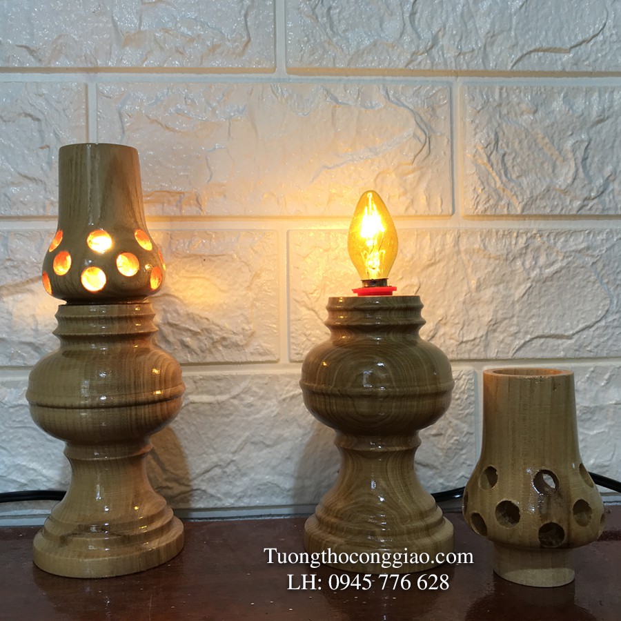 Đèn bàn thờ Chúa 18cm gỗ sồi
