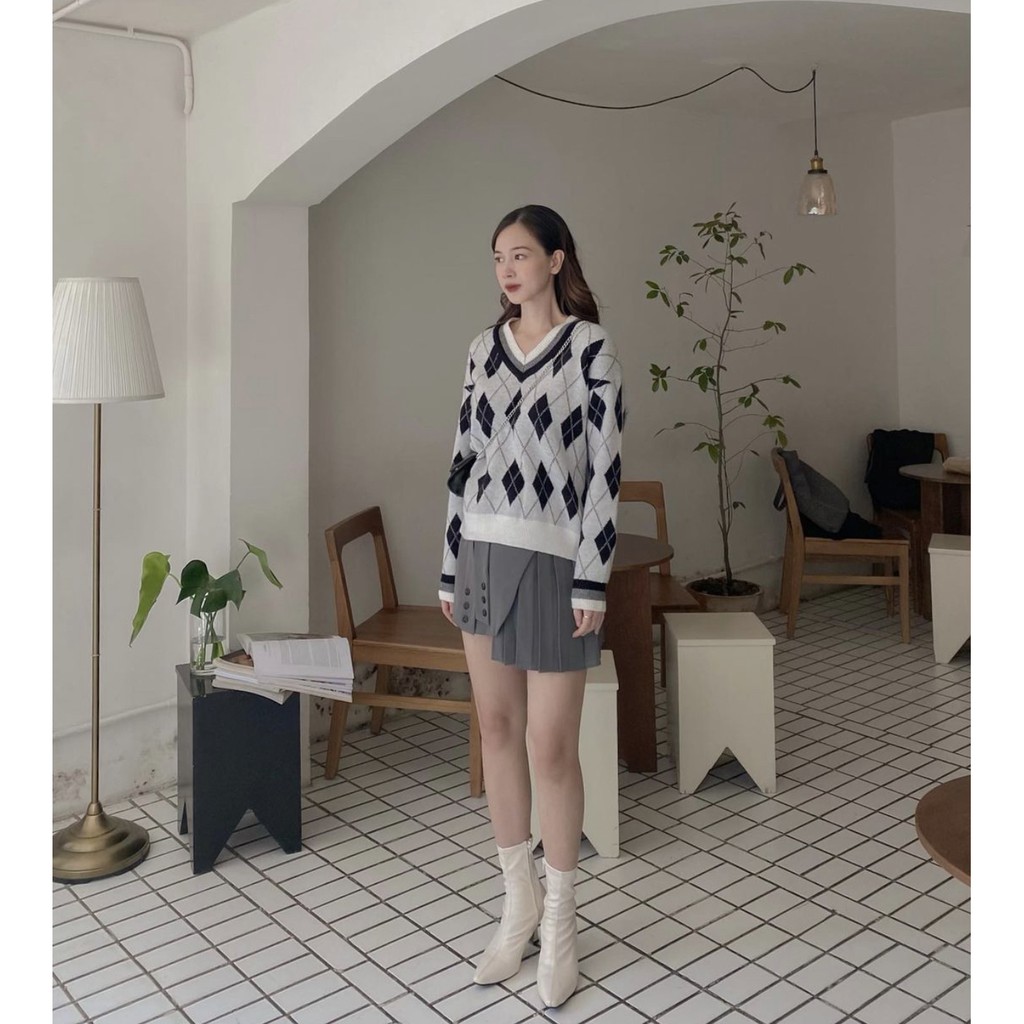 OM.DESIGNBYOM - Áo len trám ghi