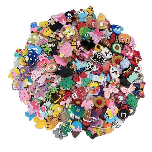 Phụ Kiện Jibbitz, Sticker, Charm 2D Gắn Trang Trí Giày Dép Crocs, Cross, Dép Sục Theo Phong Cách Của Bạn