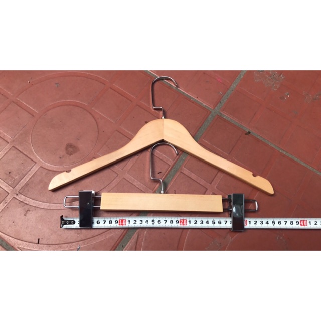 Móc gỗ treo quần áo