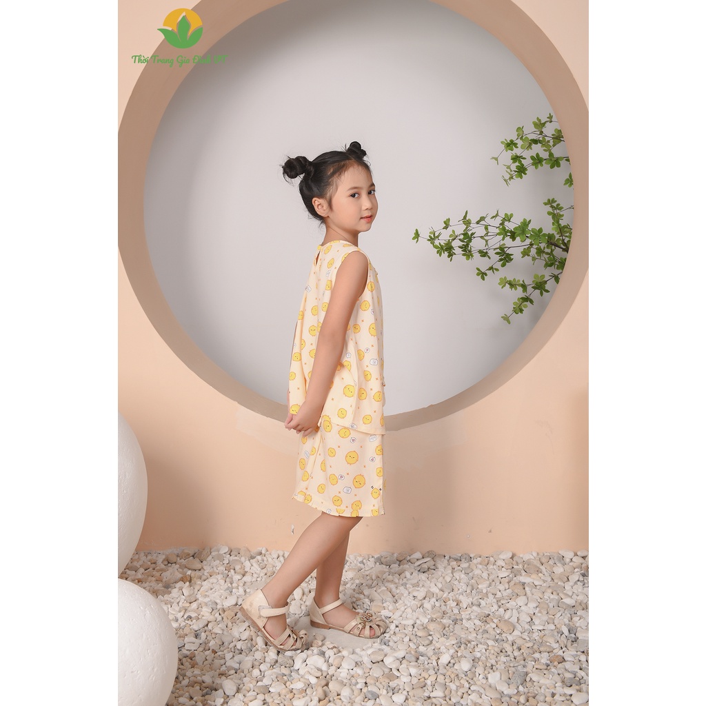 Bộ đồ lanh Việt Thắng, quần đùi áo sát nách họa tiết bé gái - B62.2209