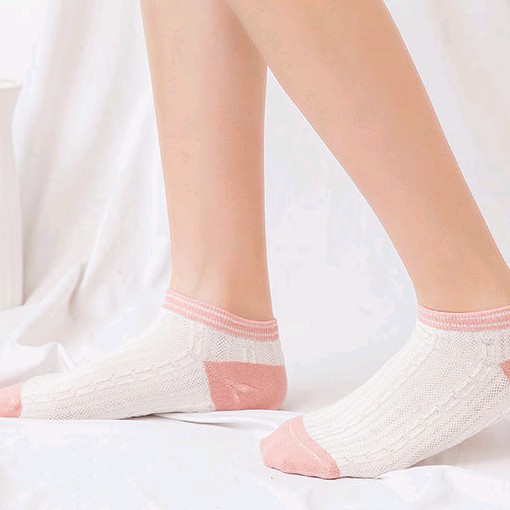 Tất nữ ngắn cổ hoạ tiết hoa hồng xinh ( TB215-TB217 )