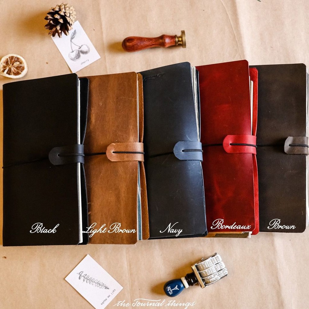 Traveler's Notebook (Sổ Tay Du Lịch Bìa Da Kèm 3 Lõi)