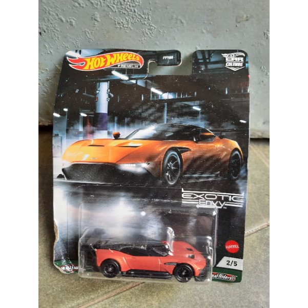 xe Hot Wheels real riders aston Martin Vulcan