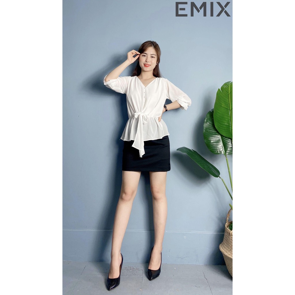 Áo sơ mi công sở thắt nơ eo EMIX (màu dáng), dáng dài, tay bèo, cổ V, vải lụa dư mềm đẹp, co giãn, không nhăn
