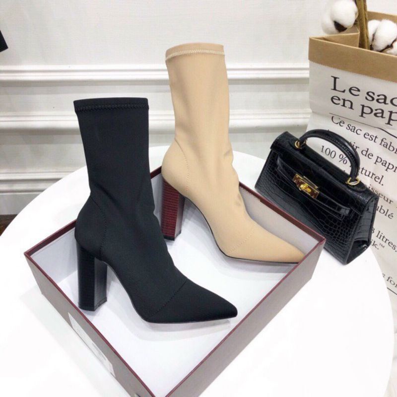 Boot chất thun co giãn 4 chiều, hàng có sẵn 2 màu đen, nude, full size 35-39, gót trụ cao 9cm lên chân đẹp xuất sắc.