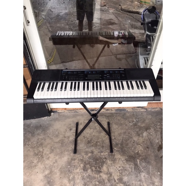 Đàn Organ Nhật CTK -2300 phím hộp . giá rẻ . đầy đủ chức năng . âm thanh hay .phím tốt . bảo hành 1 năm