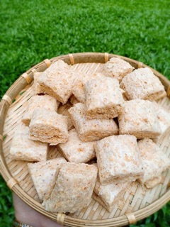 KẸO ĐẬU PHỘNG CÁN