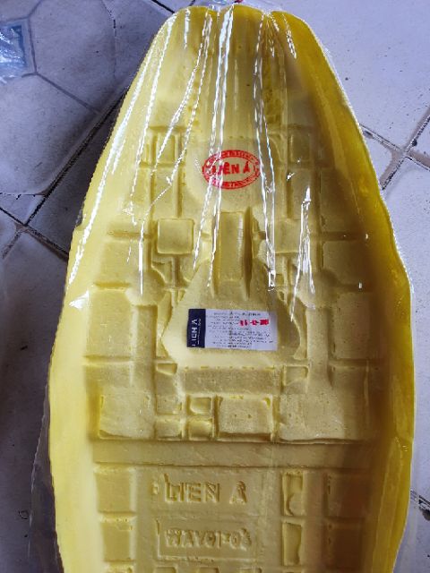 Mút yên xe Wave đời đầu