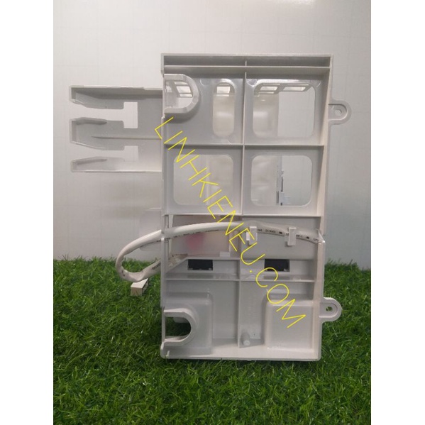 Khay làm đá tủ lạnh Bosch