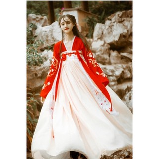 Trang phục cổ trang nữ