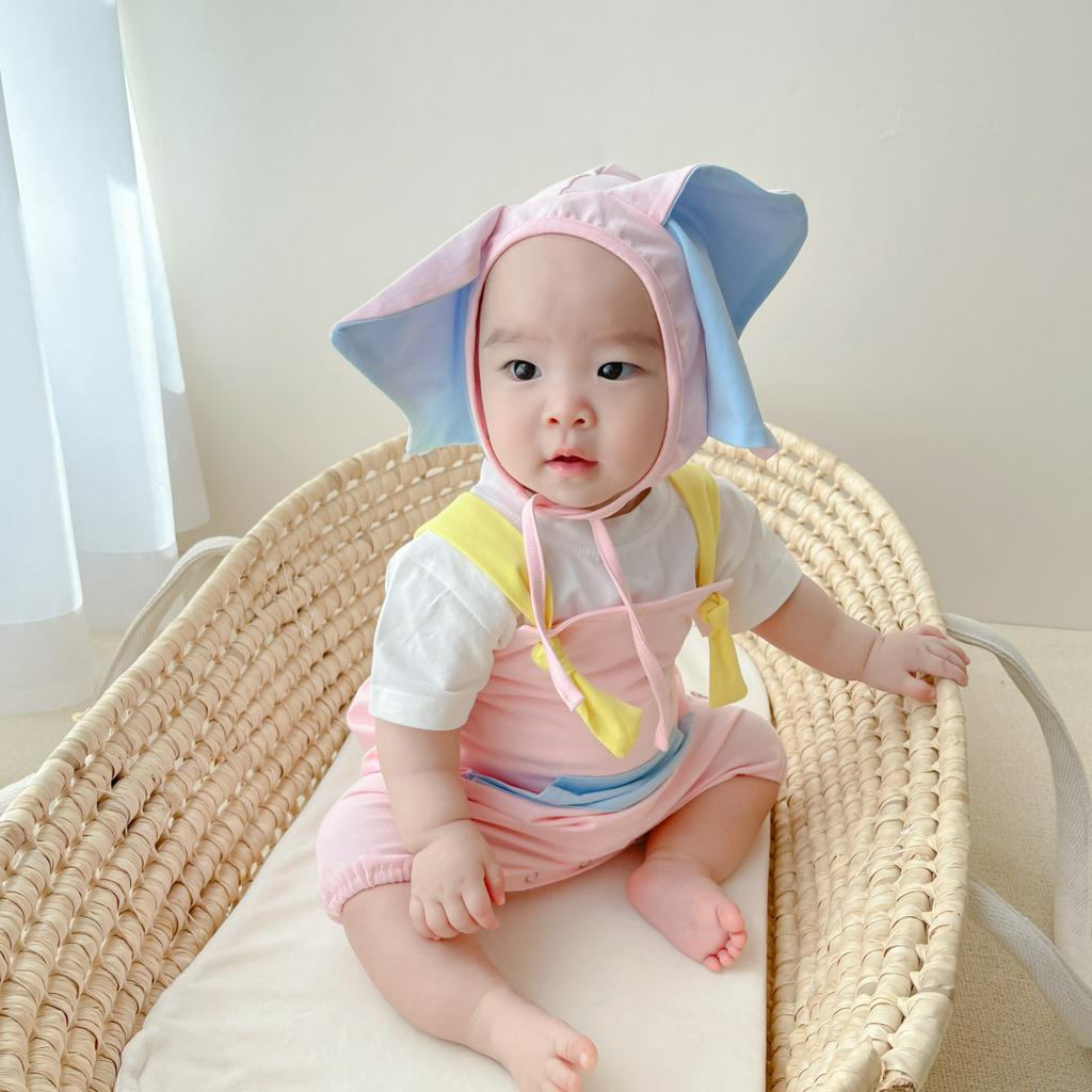 Bộ áo thun tay ngắn cổ tròn và quần yếm ống ngắn dễ thương dành cho bé gái