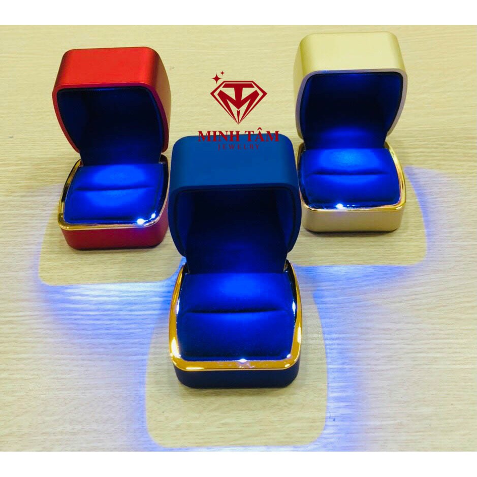 Hộp đựng nhẫn cao cấp có đèn led nhiều màu-Minh Tâm Jewelry