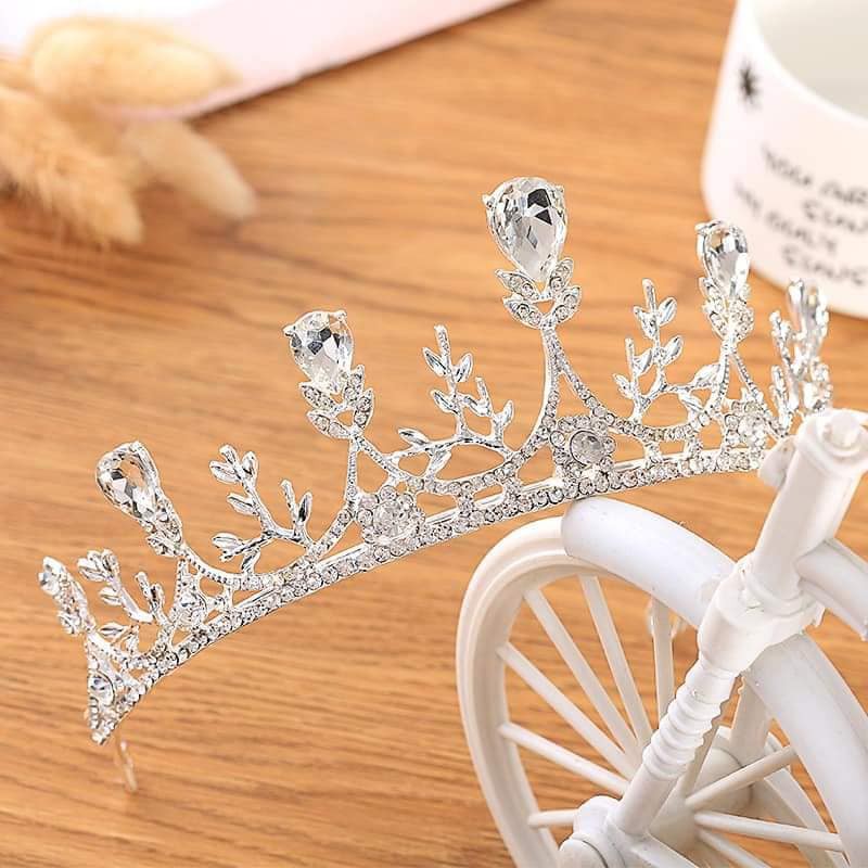 Vương miện xinh ----&gt; giá chỉ 80k