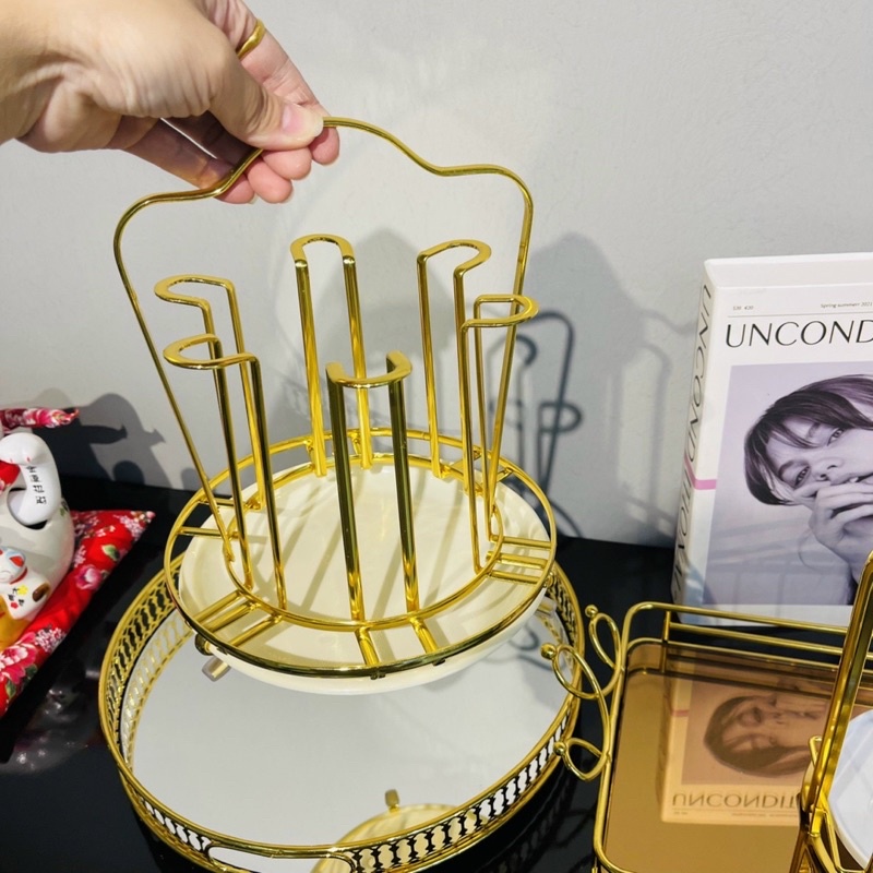 Giá úp cốc, khay up ly mạ vàng kèm khay không hoen gỉ cao cấp QHMC
