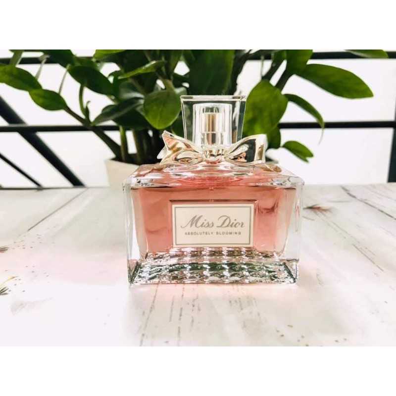 Nước hoa DIOR MISS Absolutely Blooming EDP ( Nuóc màu Hồng )