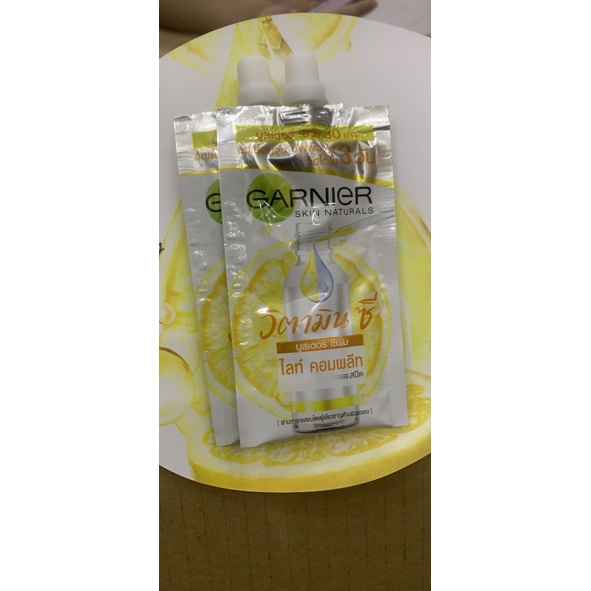 (Mini size) Tinh chất tăng cường sáng da mờ thâm Garnier 7.5ml