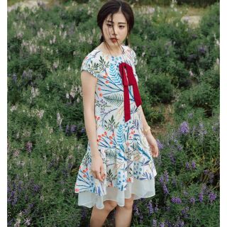 Váy đuôi cá adore dress