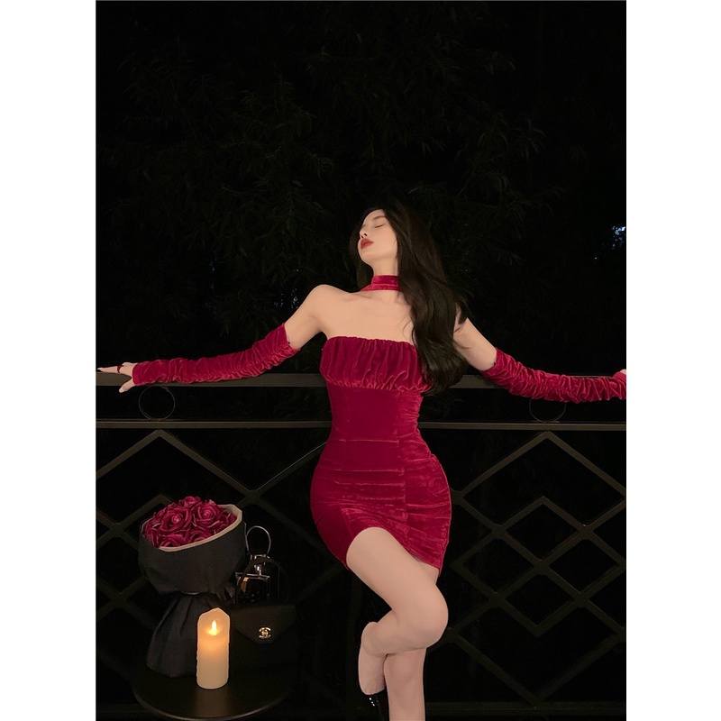 Đầm nhung nữ thu đông retro váy dây trễ vai gợi cảm hot girl bó sát bèo nhún phong cách sang trọng đầu xu hướng 2021